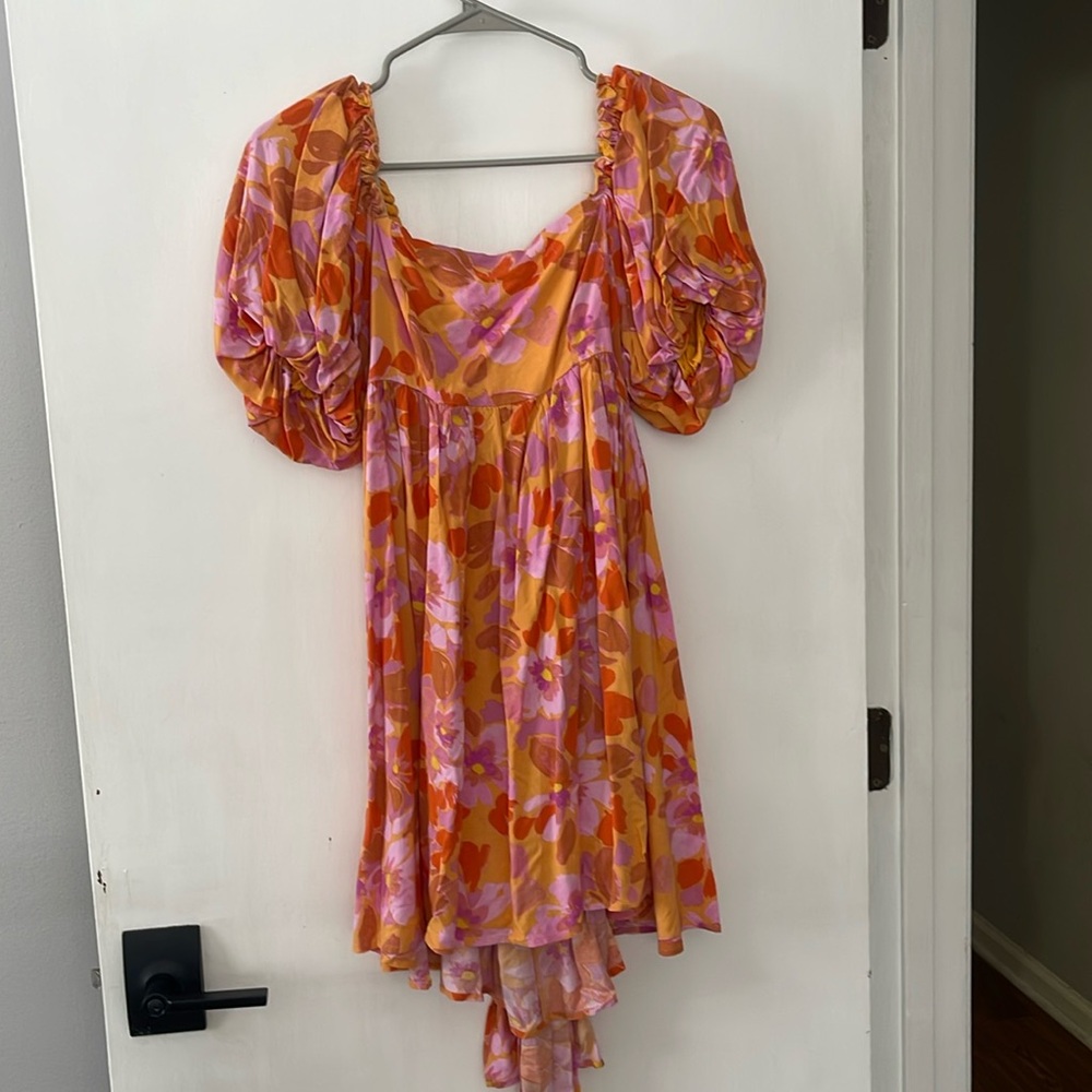 Vestique floral dress